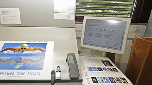 定製(zhi)平闆電(dian)腦